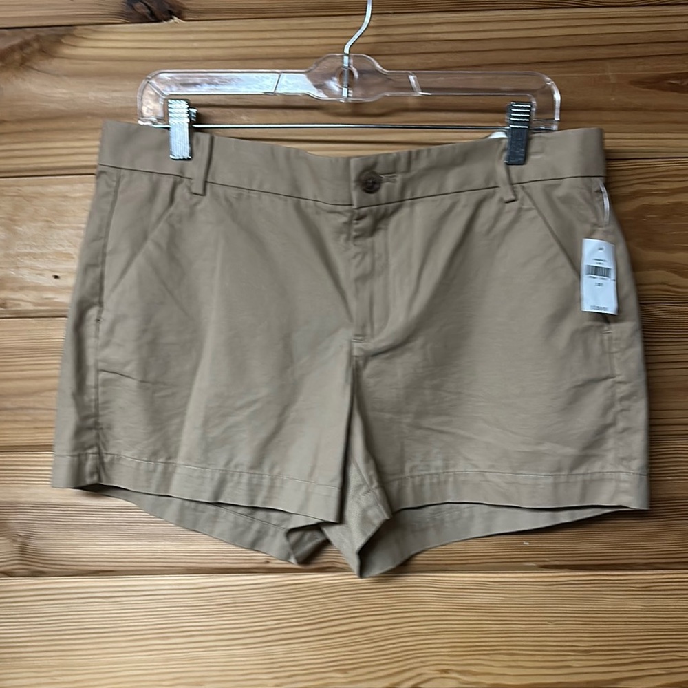 NWT Gap Women's Sunkissed Shorts Size 10